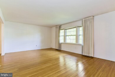 13 Silvertop Ln, Cherry Hill, NJ 08002 - photo 6