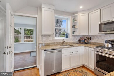 5839 19th St N, Arlington, VA 22205 - photo 7