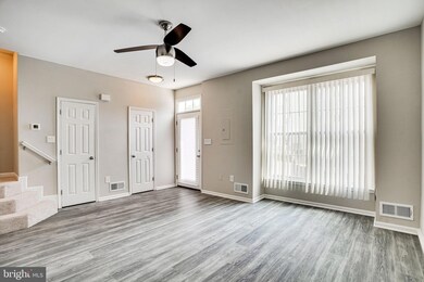8320 Royal Tern Way unit 29, Lorton, VA 22079 - photo 3