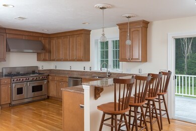 7 Kenzies Path, Halifax, MA 02338 - photo 6
