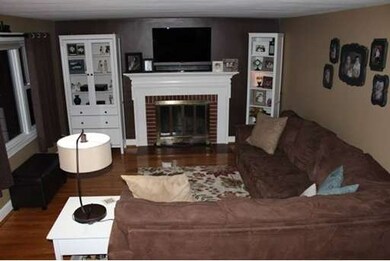 135 Ray St, Ludlow, MA 01056 - photo 4