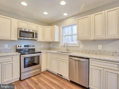 11 Lodi Ct, Linden, VA 22642 - photo 5