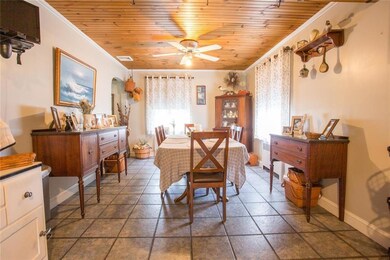 410 Main St, Stockertown, PA 18083 - photo 6