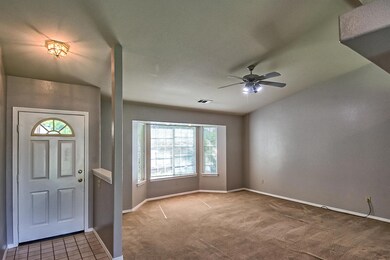 Entry/ Living Room