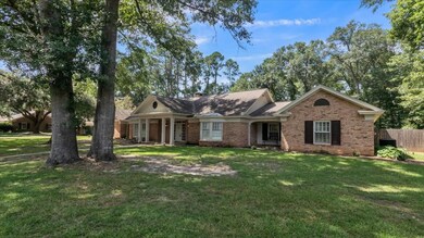 825 Crooked Creek Dr, Nacogdoches, TX 75965 - photo 3