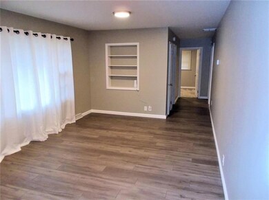 4021 26th St, Columbus, IN 47203 - photo 3