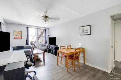 39-76 57th St unit 6J, Woodside, NY 11377 - photo 3