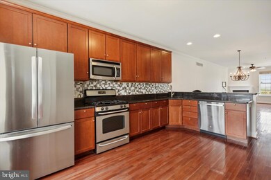 922 Maple St, Conshohocken, PA 19428 - photo 3