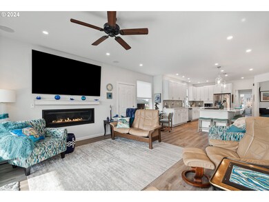 310 S 1st St, Toledo, WA 98591 - photo 5