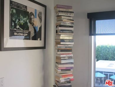 949 N Kings Rd unit 309, West Hollywood, CA 90069 - photo 7