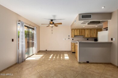 10420 N 11th St unit 2, Phoenix, AZ 85020 - photo 7