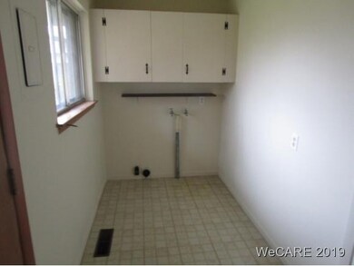 2139 Virginia Ave, Lima, OH 45801 - photo 5