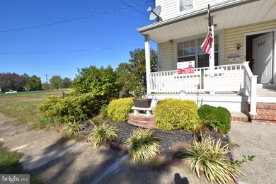 227 Kossuth St, Riverside, NJ 08075 - photo 3