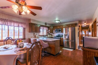 601 E 52nd Place, Merrillville, IN 46410 - photo 2