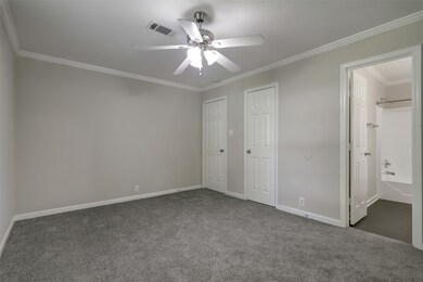 1041 Reverend b j Lewis Dr unit B, Houston, TX 77088 - photo 7