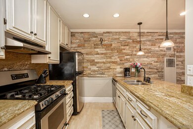 1024 Loring St unit 10, San Diego, CA 92109 - photo 5