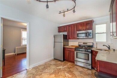 274 Pearsall Ave, Jersey City, NJ 07305 - photo 4