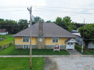8 N Fulton St, Butler, MO 64730 - photo 7