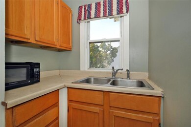 176 Camden Ave, Providence, RI 02908 - photo 6