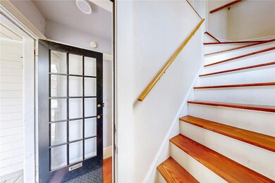 161 4th St unit 2, Providence, RI 02906 - photo 4