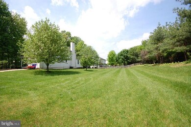 6921 Parchment Rise, Columbia, MD 21044 - photo 3