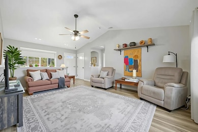 5026 N Marblefalls St, Wichita, KS 67219 - photo 3