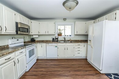 37 Forest Rd, Weare, NH 03281 - photo 2