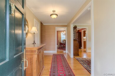FOYER - 3025 STRATFORD ROAD