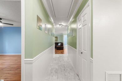 4614 Old Spartanburg Rd unit 8, Taylors, SC 29687 - photo 5