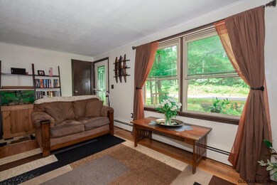 91 King Rd, Saratoga Springs, NY 12866 - photo 4