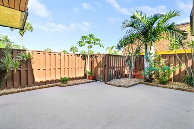110 N Delaware Blvd unit 16D, Jupiter, FL 33458 - photo 3