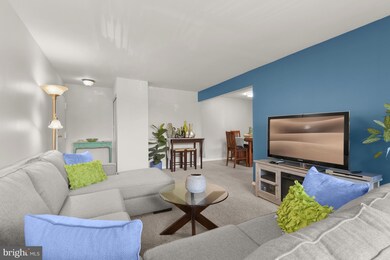 8721 Hayshed Ln unit 24, Columbia, MD 21045 - photo 4