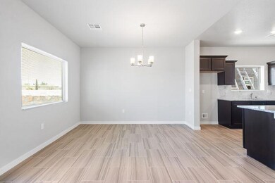 13700 Lago Vista Ave, Horizon City, TX 79928 - photo 4