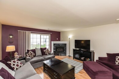 4664 Shalers Dr-04