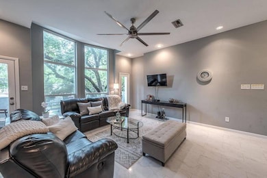 Living/dining/kitchen combo