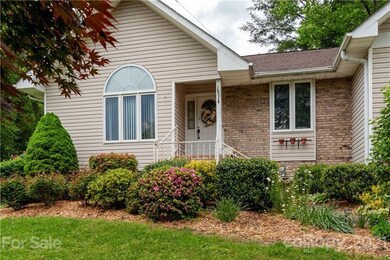 104 Serenity Cir, Hendersonville, NC 28792 - photo 3