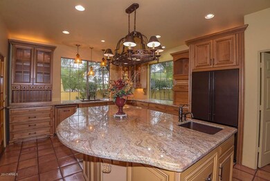 Kitchen-Island
