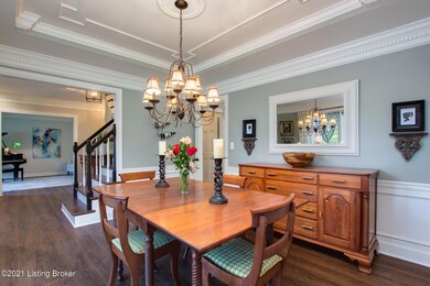 10424_BlackIronRd_40291_0056__