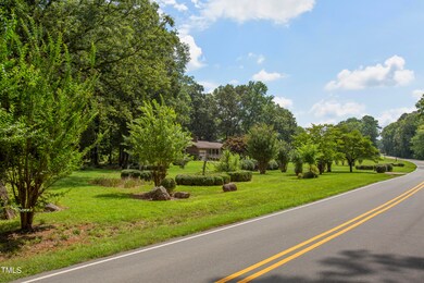 1712 Alston Bridge Rd, Siler City, NC 27344 - photo 5