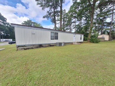 1600 Dunlevie Rd unit 50, Allenhurst, GA 31301 - photo 6