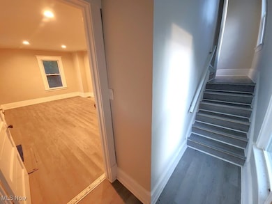 18112 Chagrin Blvd, Shaker Heights, OH 44122 - photo 3