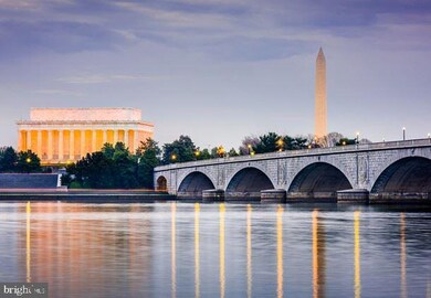 804 N Columbus St, Alexandria, VA 22314 - photo 4