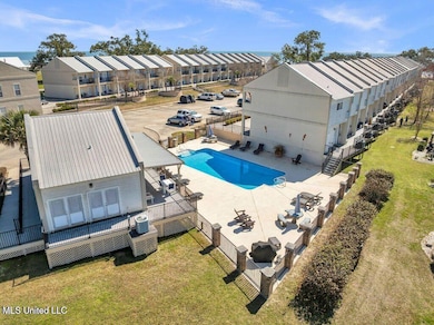 548 W Beach Blvd unit 117, Long Beach, MS 39560 - photo 3