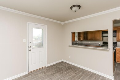 717 Ponderosa Dr, Hurst, TX 76053 - photo 4