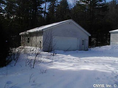 Parking Lot/Garage