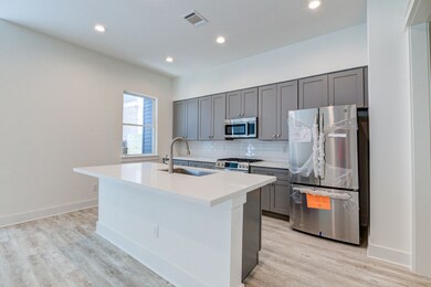 2529 Judiway St, Houston, TX 77018 - photo 5