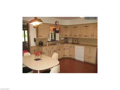 Large Eat-In Kitchen Features Ample Counter Space 