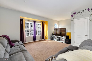 10371 Lantern Ln, Hagerstown, MD 21740 - photo 5