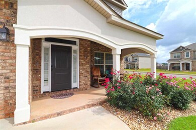 506 Broderick Cir, Warner Robins, GA 31088 - photo 2