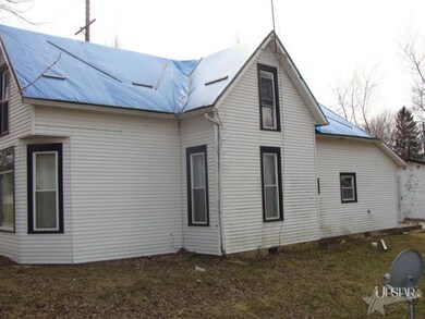 186 S Jackson St, Andrews, IN 46702 - photo 4